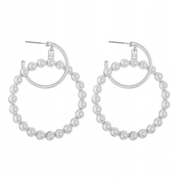 Boutique NWT Ivory Pearl nested drop hoop earrings boho Office business attire - Picture 2 of 3